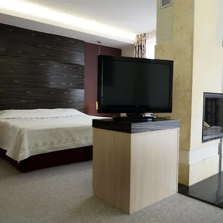 호텔 아이스 앤젤스 보로베츠